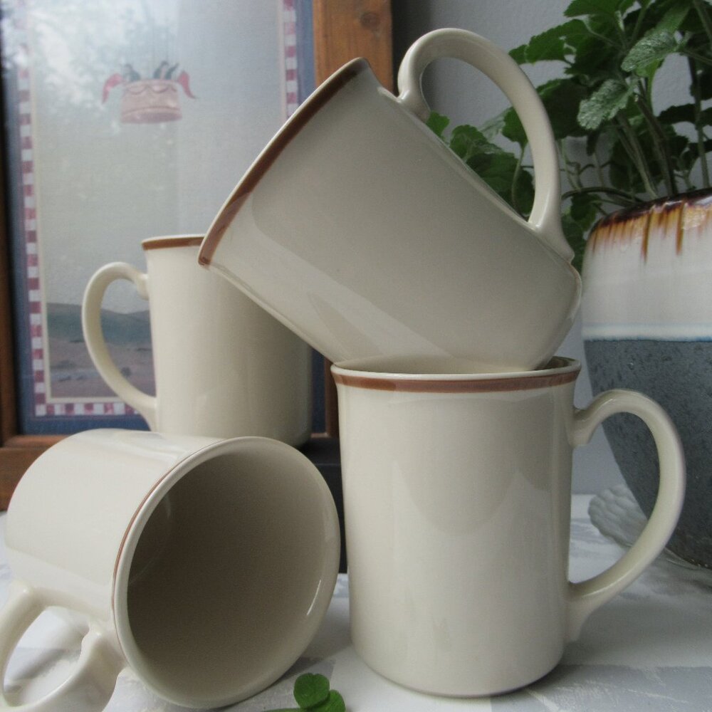 4 Corning Coffee Mug/Cup Cream Colored with Brown Rim USA